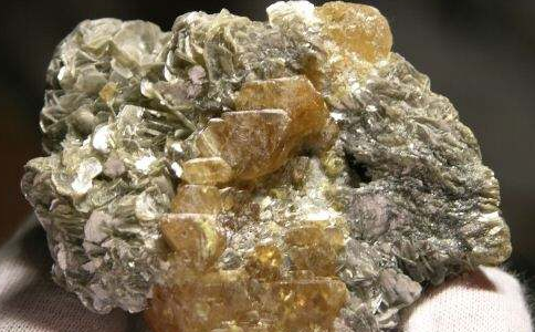 云南某硫化白鎢多金屬礦的浮選選礦技術(shù)